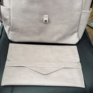 Thirty-One Cream Women's Backpack and Clutch Set